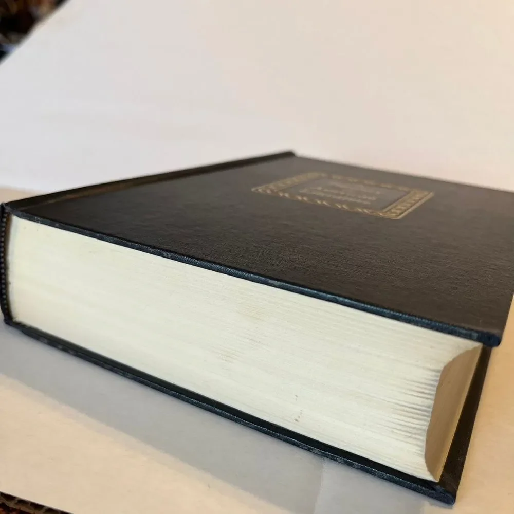 A‎ Treasury of American Literature Volume II Vintage Book
